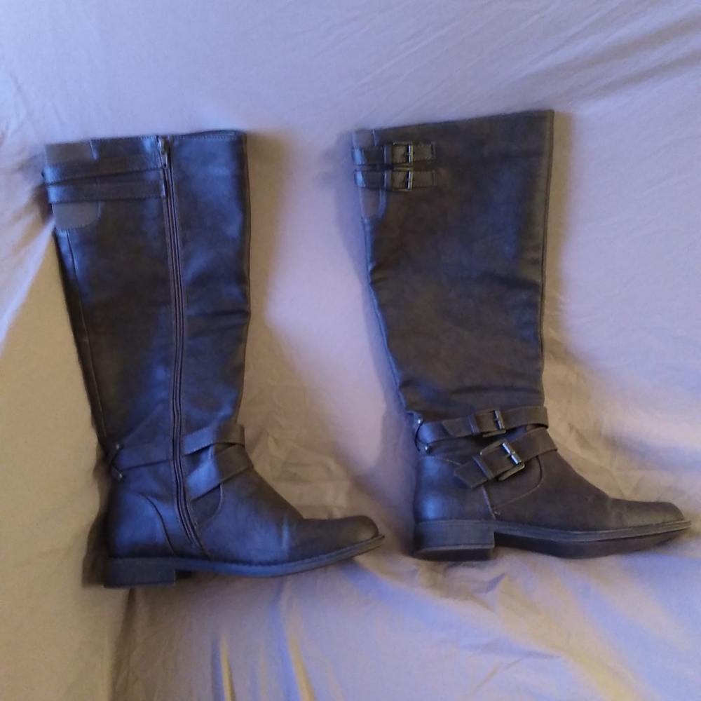 Women boots